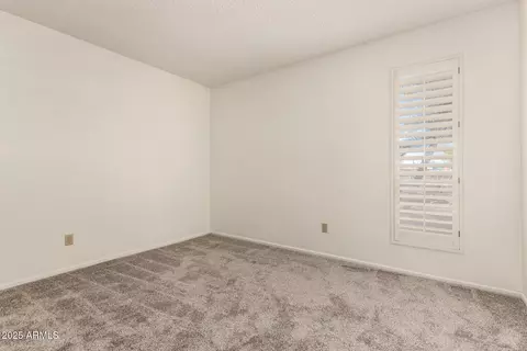 3229 E Malapai Dr, Phoenix, AZ 85028 photo 27
