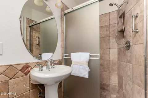 3229 E Malapai Dr, Phoenix, AZ 85028 photo 14