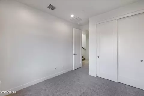 Bedroom - 1717 E Morten Ave #2, Phoenix, AZ 85020 photo 2 of 7