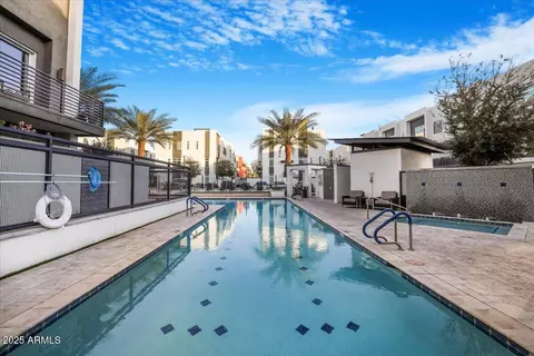 Exterior - 1717 E Morten Ave #2, Phoenix, AZ 85020 photo 1 of 25