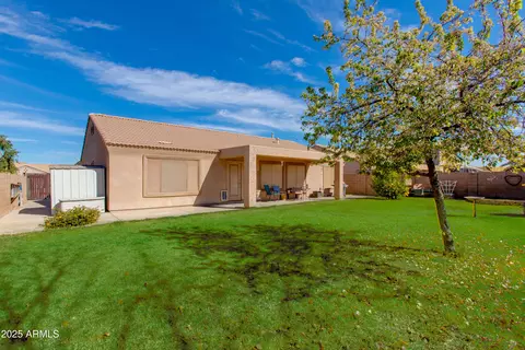 Exterior - 8637 E Olla Ave, Mesa, AZ 85212 photo 5 of 12