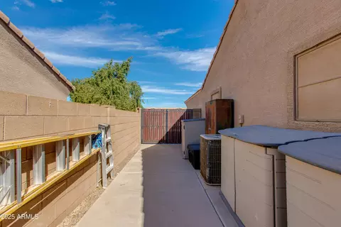 Exterior - 8637 E Olla Ave, Mesa, AZ 85212 photo 12 of 12