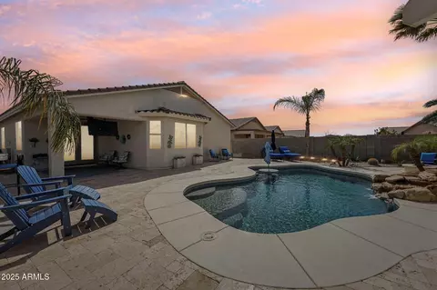 36056 N Matthews Dr, San Tan Valley, AZ 85143