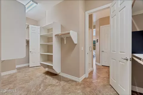 2254 E Tomahawk Dr, Gilbert, AZ 85298 photo 12