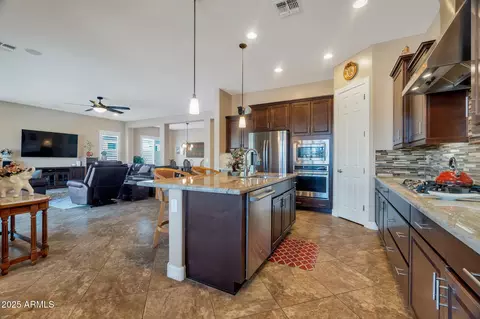 2254 E Tomahawk Dr, Gilbert, AZ 85298 photo 23