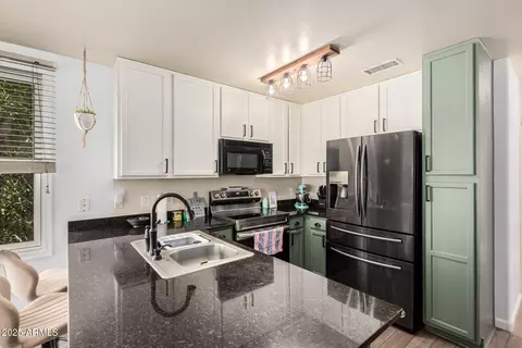 1335 S Owl Dr, Gilbert, AZ 85296 photo 7