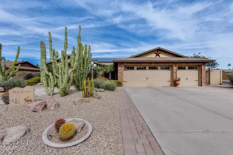 3302 W Renee Dr, Phoenix, AZ 85027