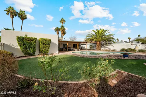 Exterior - 1407 E Laguna Dr, Tempe, AZ 85282 photo 3 of 7