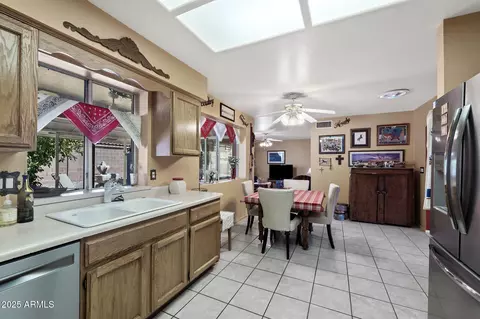 Kitchen - 7906 E Naranja Ave, Mesa, AZ 85209 photo 4 of 4