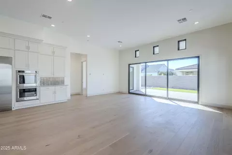 2745 E Longhorn Dr, Gilbert, AZ 85297 photo 18