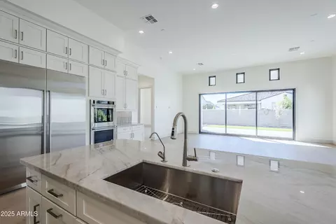 2745 E Longhorn Dr, Gilbert, AZ 85297 photo 13