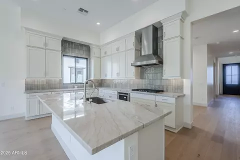 2745 E Longhorn Dr, Gilbert, AZ 85297 photo 10