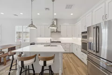 8043 E Jaeger St, Mesa, AZ 85207