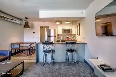 461 W Holmes Ave #308, Mesa, AZ 85210