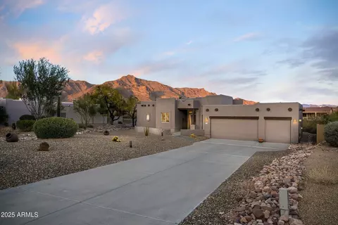 4845 S Strike-it-rich Dr, Gold Canyon, AZ 85118