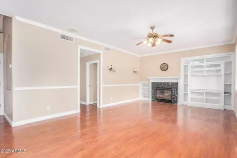 Living - 2621 E Stottler Dr, Gilbert, AZ 85296 photo 3 of 6