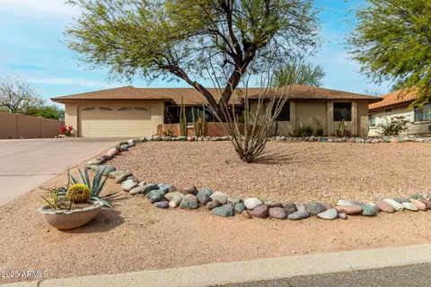 14418 N San Carlos Dr, Fountain Hills, AZ 85268