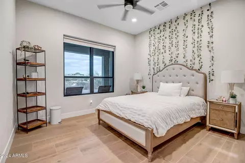 Bedroom - 39705 N 3rd St, Phoenix, AZ 85086 photo 3 of 3