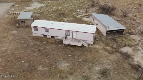 617 E Stewart St, Willcox, AZ 85643 photo 5