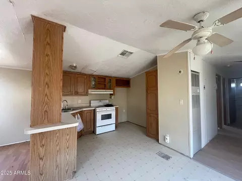 617 E Stewart St, Willcox, AZ 85643 photo 12