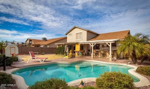 4201 W Fallen Leaf Ln, Glendale, AZ 85310