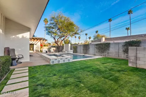 521 W Stella Ln, Phoenix, AZ 85013 photo 26
