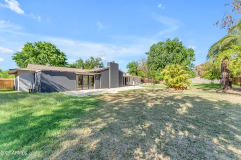 Exterior - 2425 E Harvard St, Phoenix, AZ 85008 photo 12 of 22