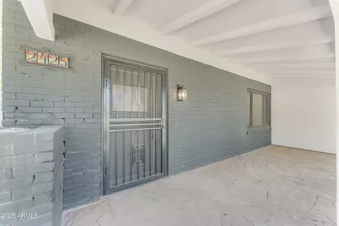 Exterior - 2425 E Harvard St, Phoenix, AZ 85008 photo 5 of 22