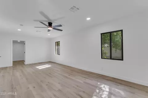 Other - 2425 E Harvard St, Phoenix, AZ 85008 photo 4 of 20