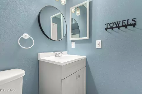 Bath - 848 N Main Dr, Apache Junction, AZ 85120 photo 2 of 4
