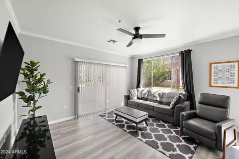 5345 E Van Buren St #141, Phoenix, AZ 85008