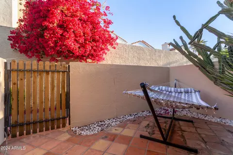 Exterior - 2331 Evans Dr, Phoenix, AZ 85022 photo 6 of 8