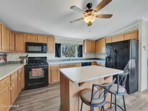 703 E Janel Dr, Williams, AZ 86046 photo 3