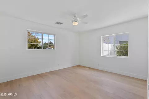 4131 E Minnezona Ave, Phoenix, AZ 85018 photo 16