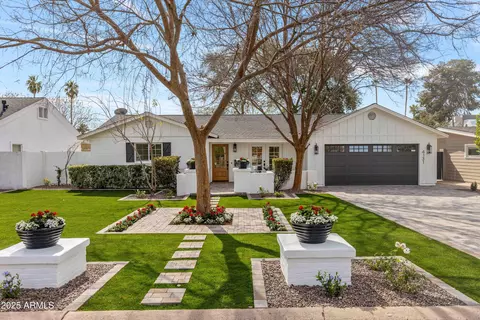 4131 E Minnezona Ave, Phoenix, AZ 85018