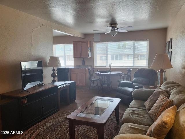 8211 E Garfield St #J206, Scottsdale, AZ 85257