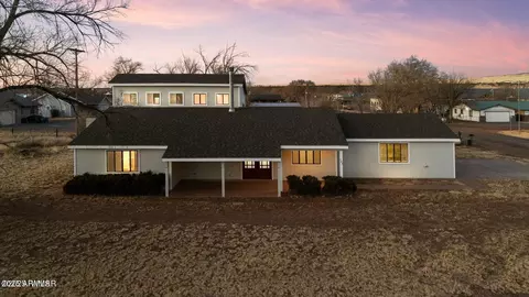 Exterior - 723 E Tori Cir, Springerville, AZ 85938 photo 1 of 12