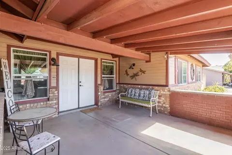 Exterior - 2031 S Cactus Rd, Apache Junction, AZ 85119 photo 4 of 9