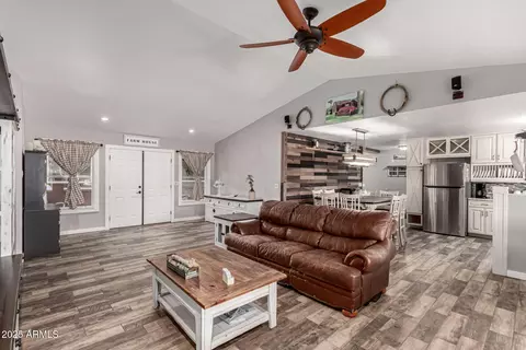 Entry Way - 2031 S Cactus Rd, Apache Junction, AZ 85119 photo 2 of 3