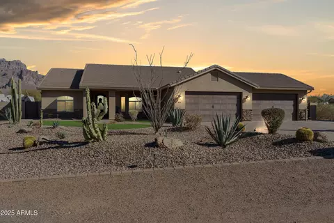 575 N Boyd Rd, Apache Junction, AZ 85119 photo 2