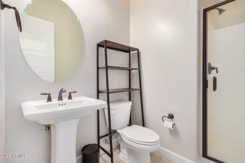 Bath - 1752 N Harper --, Mesa, AZ 85207 photo 4 of 6