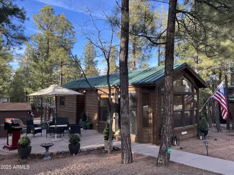 2280 Elizabeth Ave, Show Low, AZ 85901
