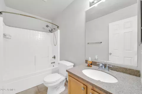 Bath - 3060 W Roberta Dr, Phoenix, AZ 85083 photo 2 of 2