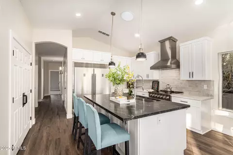 Kitchen - 2043 E Clipper Ln, Gilbert, AZ 85234 photo 1 of 8