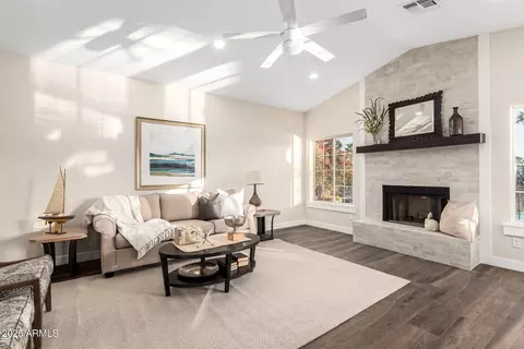 Living - 2043 E Clipper Ln, Gilbert, AZ 85234 photo 5 of 7