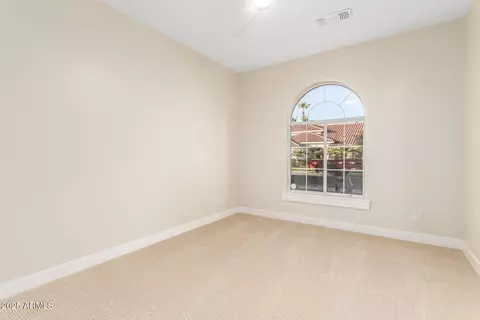 Bedroom - 2043 E Clipper Ln, Gilbert, AZ 85234 photo 2 of 5