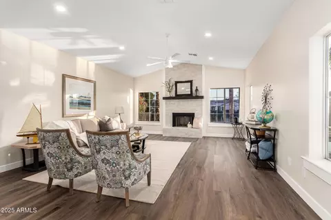 Living - 2043 E Clipper Ln, Gilbert, AZ 85234 photo 4 of 7