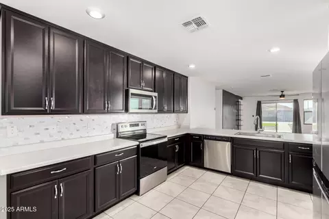 12673 W Myrtle Ave, Glendale, AZ 85307