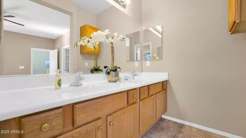 Bath - 3315 E Attleboro Rd, Gilbert, AZ 85295 photo 1 of 3
