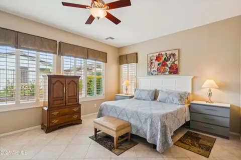 Bedroom - 4662 E Blue Spruce Ln, Gilbert, AZ 85298 photo 1 of 3
